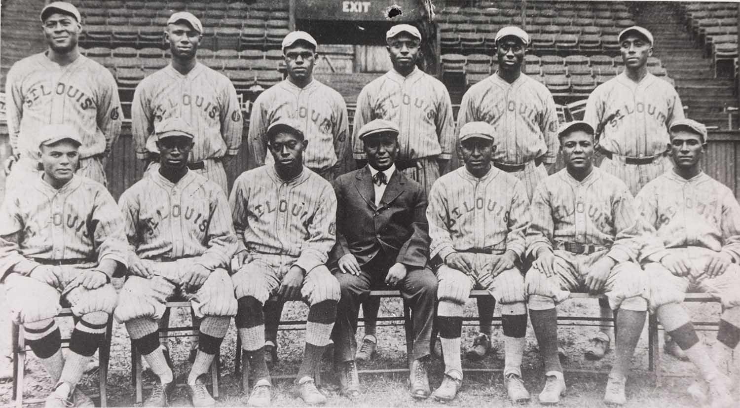 Shortstops Words on pictures tell fascinating Negro Leagues story